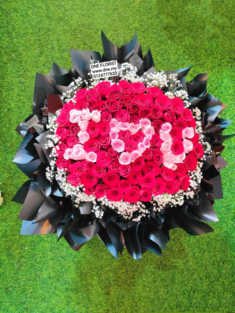 Hand Bouquet 11