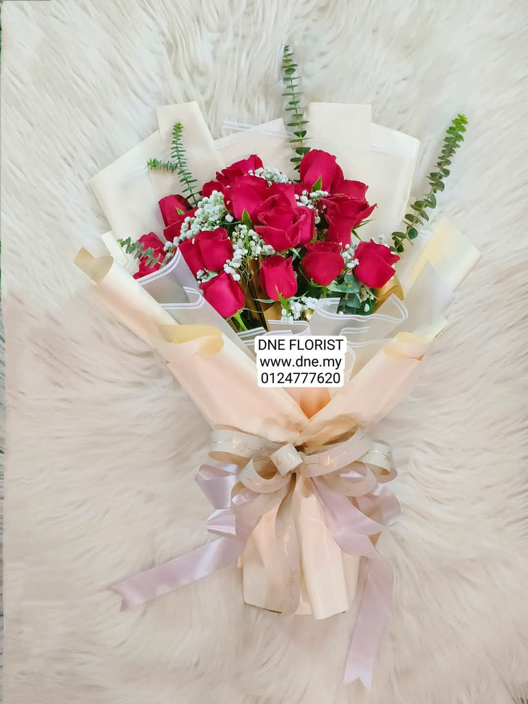 Hand Bouquet 16