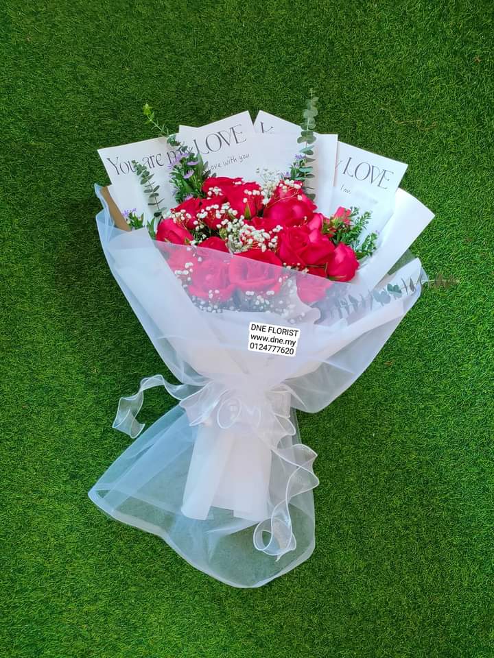Hand Bouquet 22