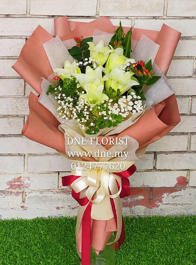 Hand Bouquet 41