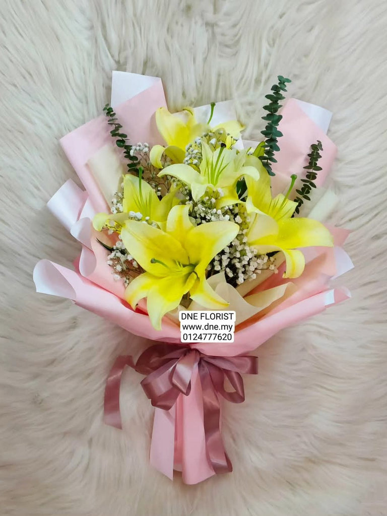 Hand Bouquet 44