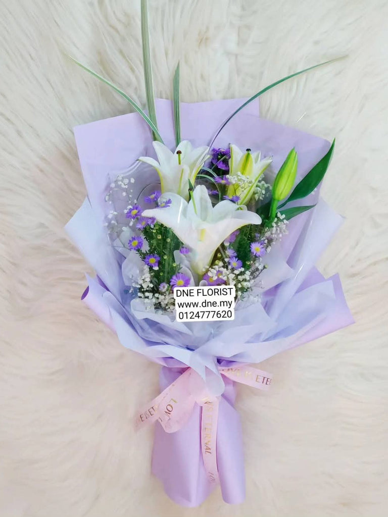 Hand Bouquet 46