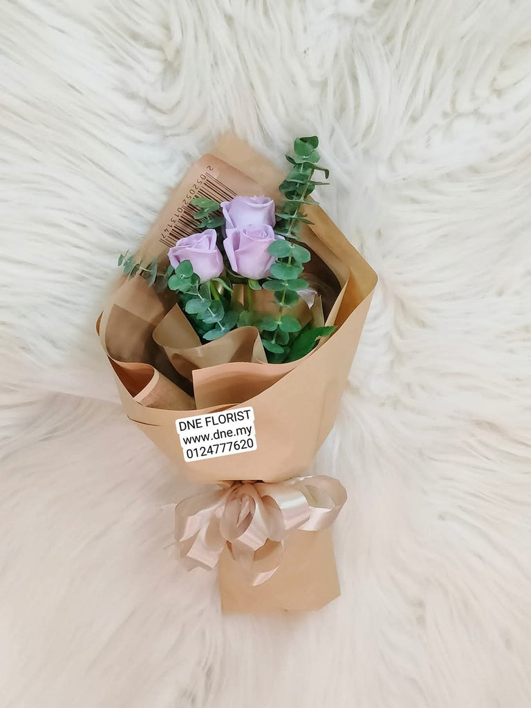 Hand Bouquet 50
