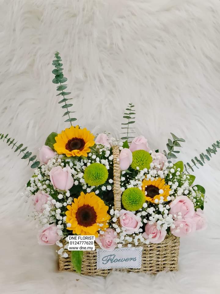 Table Flowers 25
